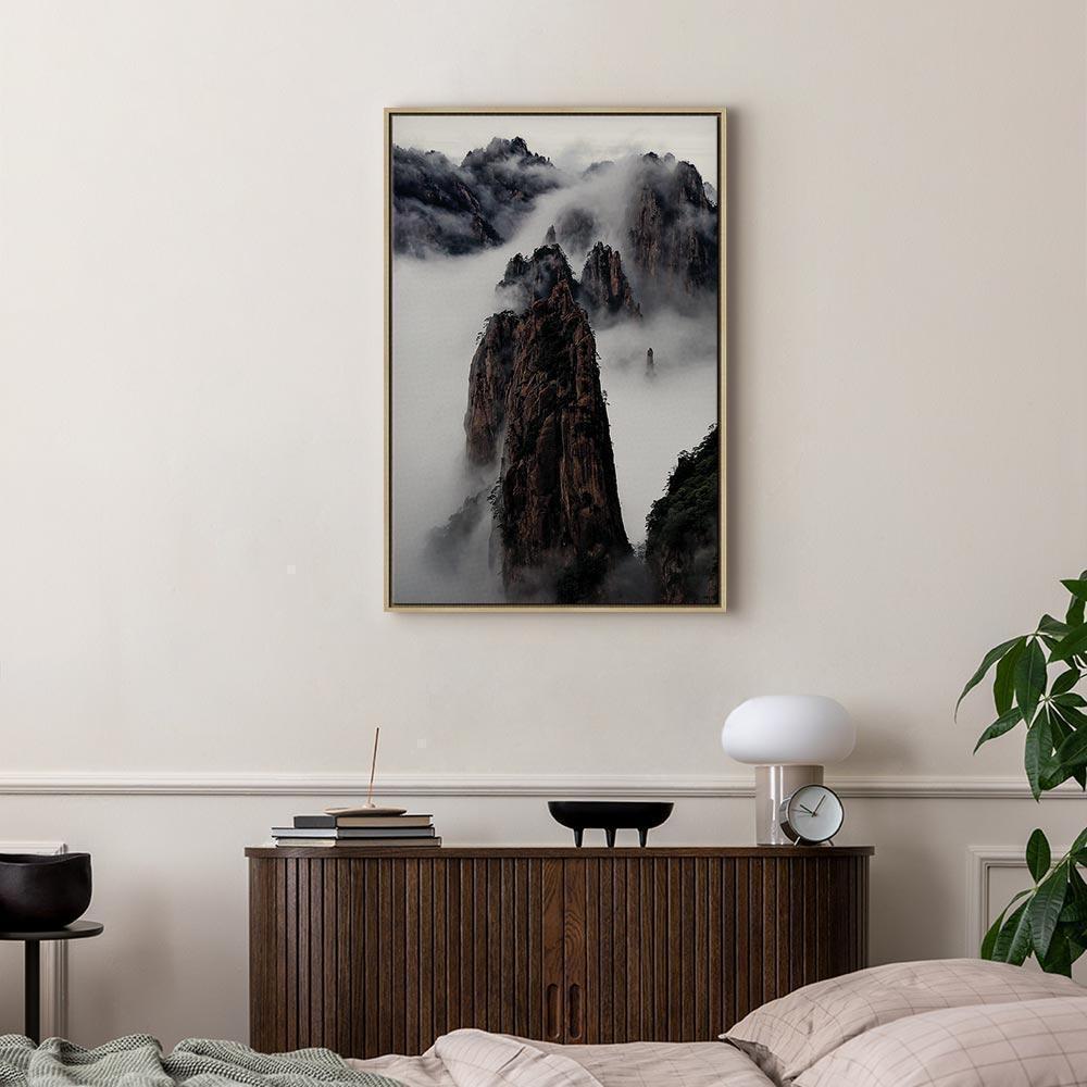 Leinwandbild - High Mountains in Mist (1-part) - Landscape of Clouds Amid Rocks