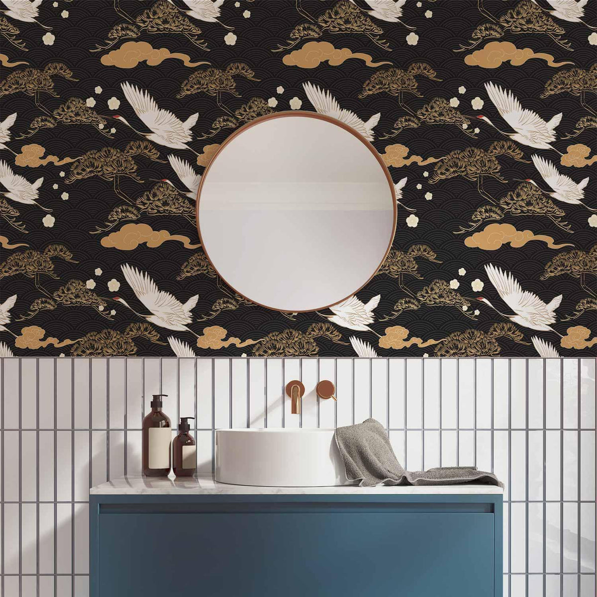 Tapete - Oriental impressions - decorative pattern with a motif of flying cranes on a dark background
