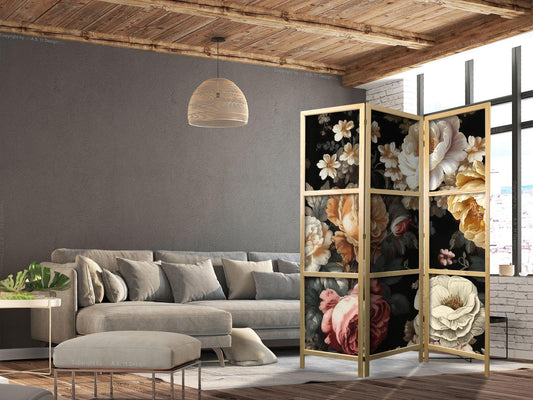 Japanischer Paravent - Floristry in Vintage Style - Huge Colorful Flowers on a Black Background