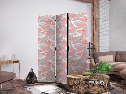 Paravent - Pastel birds - a delicate pattern of white and grey herons on a light pink background