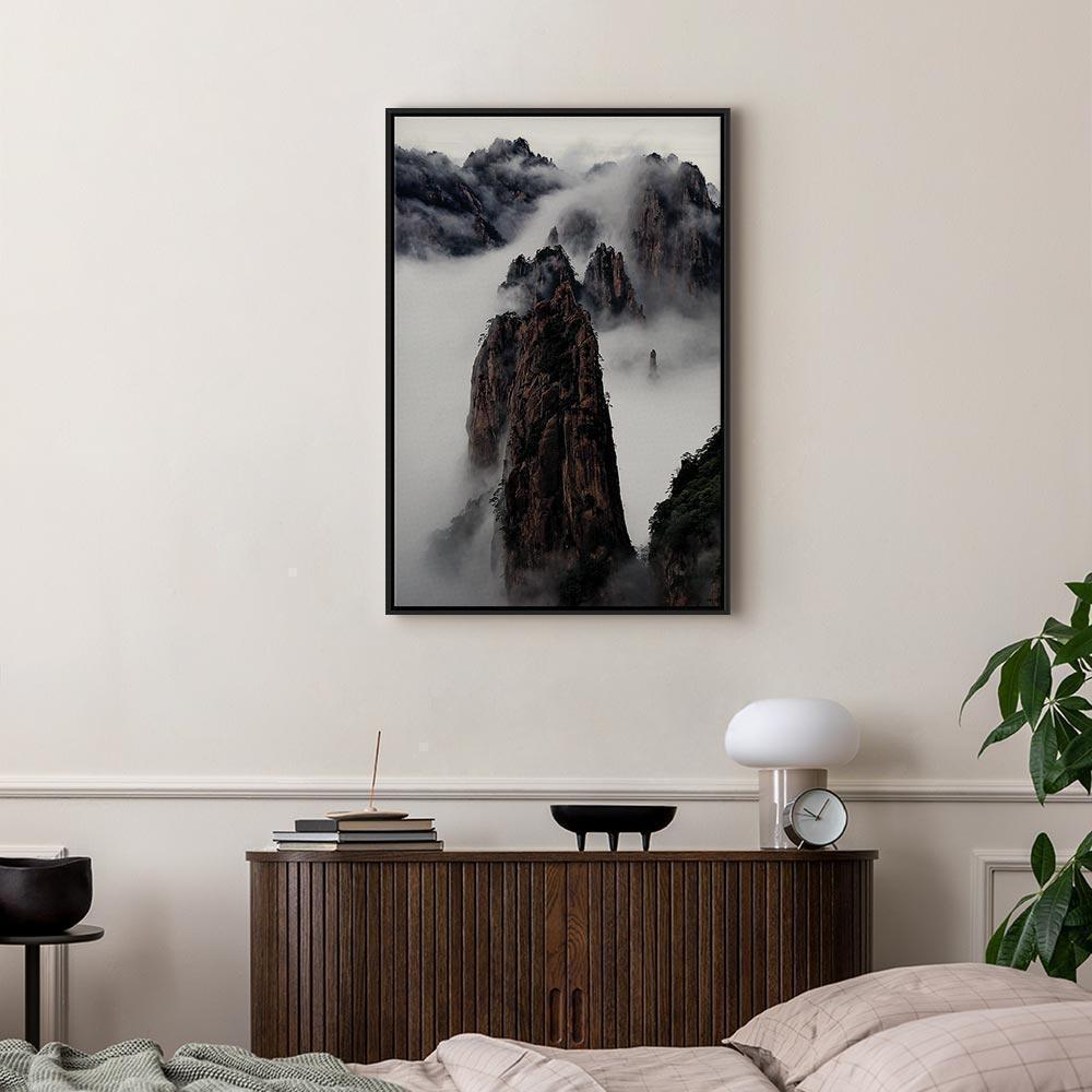 Leinwandbild - High Mountains in Mist (1-part) - Landscape of Clouds Amid Rocks