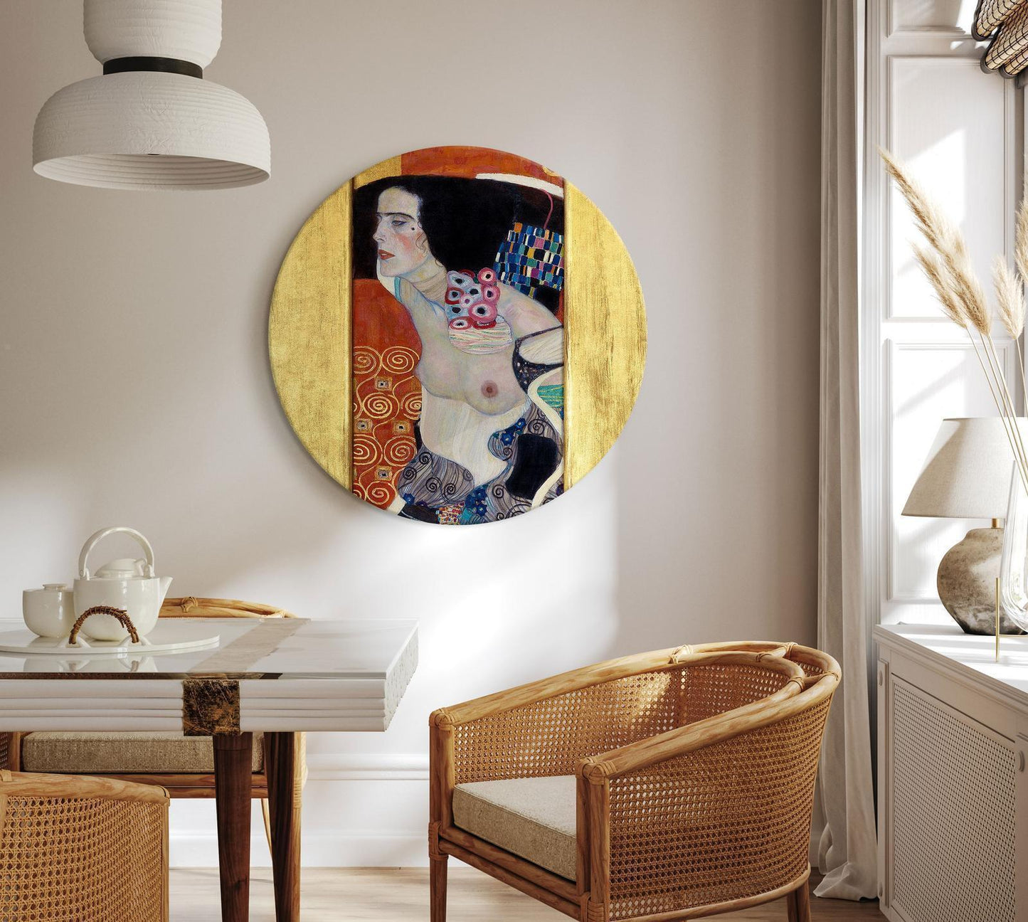 Rundes Bild - Judith II, Gustav Klimt - Abstract Portrait of a Half-Naked Woman Artgeist