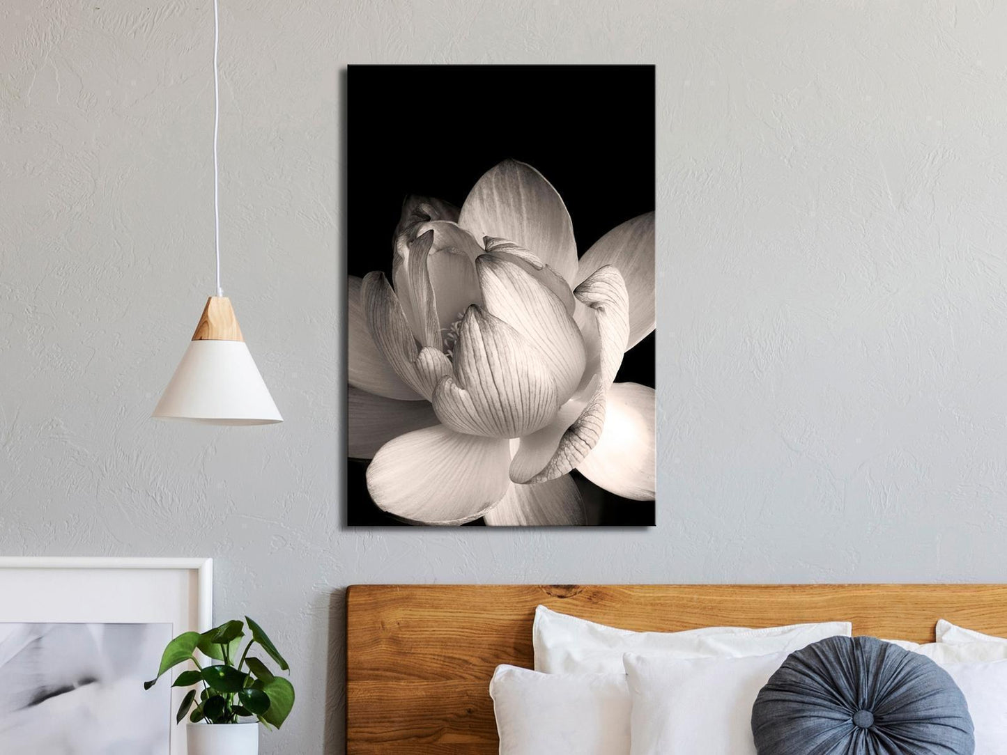 Leinwandbild - Delicacy of Petals in Nature (1-part) - Flower in Black and White Artgeist