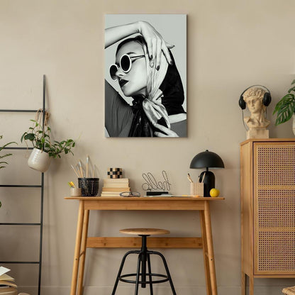 Leinwandbild - Stylish Lady (1 Part) Vertical