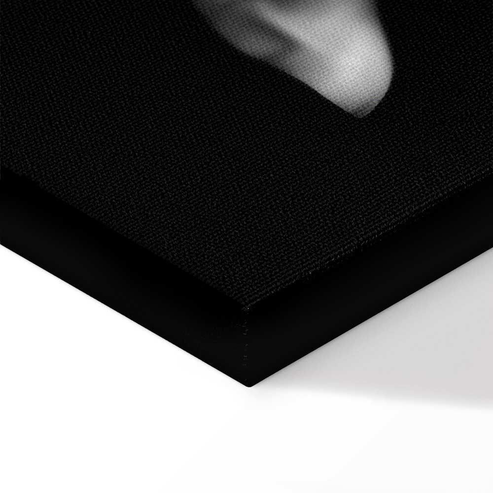 Leinwandbild - Mysterious Woman (1 Part) Vertical