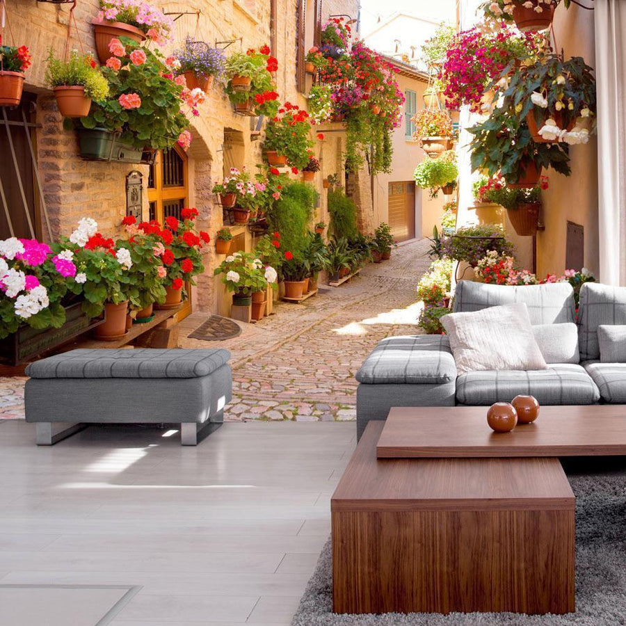 Fototapete Italienische Gasse – Spello Wandtapete mit mediterranem Flair