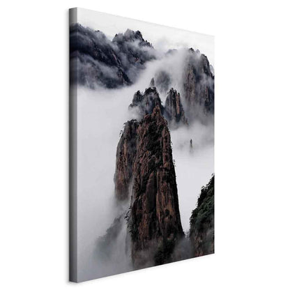Leinwandbild - High Mountains in Mist (1-part) - Landscape of Clouds Amid Rocks