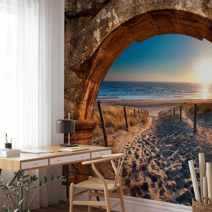 Fototapete „Bogen und Strand“ – Mediterranes Wandmotiv