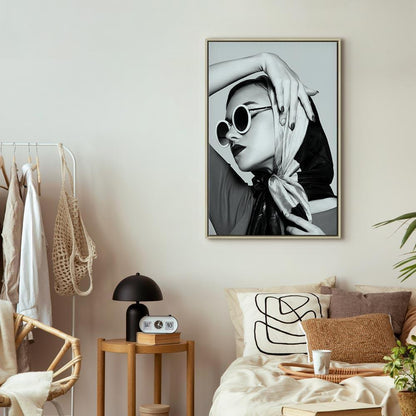 Leinwandbild - Stylish Lady (1 Part) Vertical