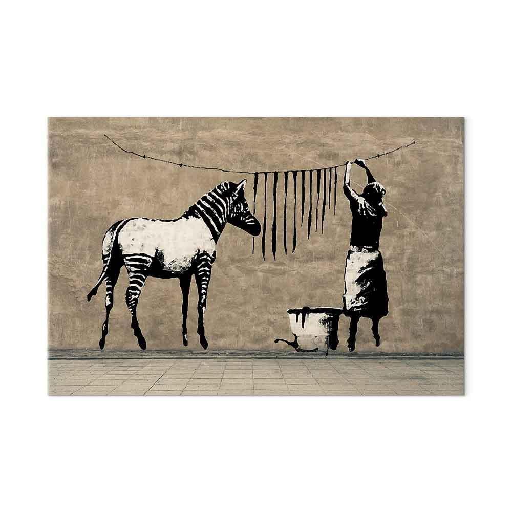 Leinwandbild Banksy Zebra wird gewaschen – Street Art auf Beton