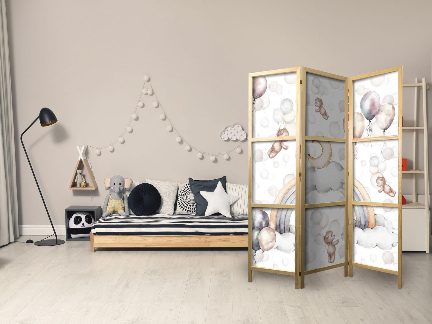 Japanischer Paravent - Plush Bears with Balloons - Flying Light-Brown Bears Among Balloons - Clouds - and Rainbows in Subdued - Pastel Colors