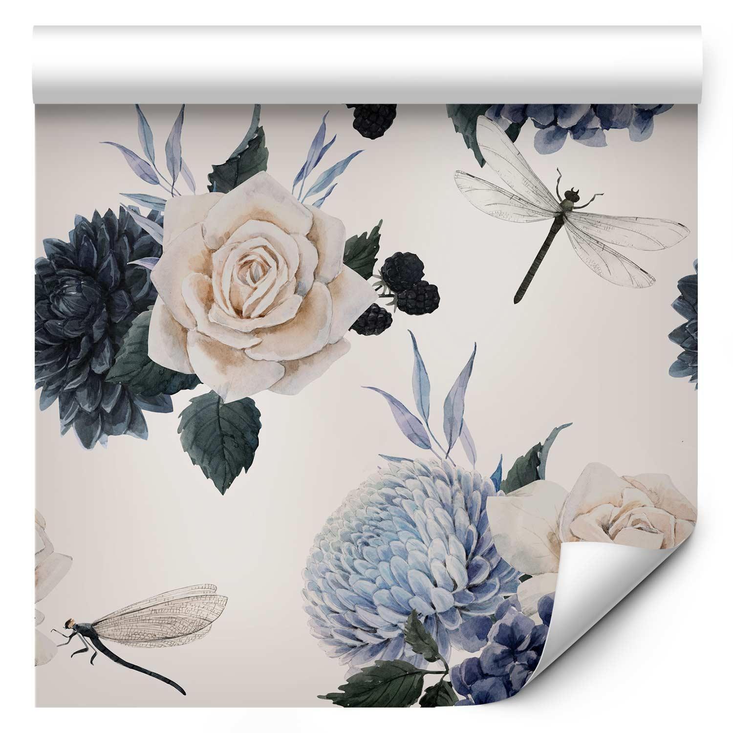 Tapete mit rosa Rosen und blauen Hortensien


