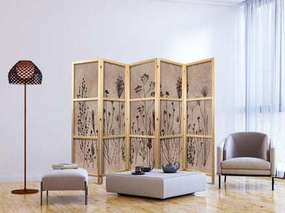 Japanischer Paravent - Plant Vintage - Delicate Field Flowers on a Background in Lime Wash Technique