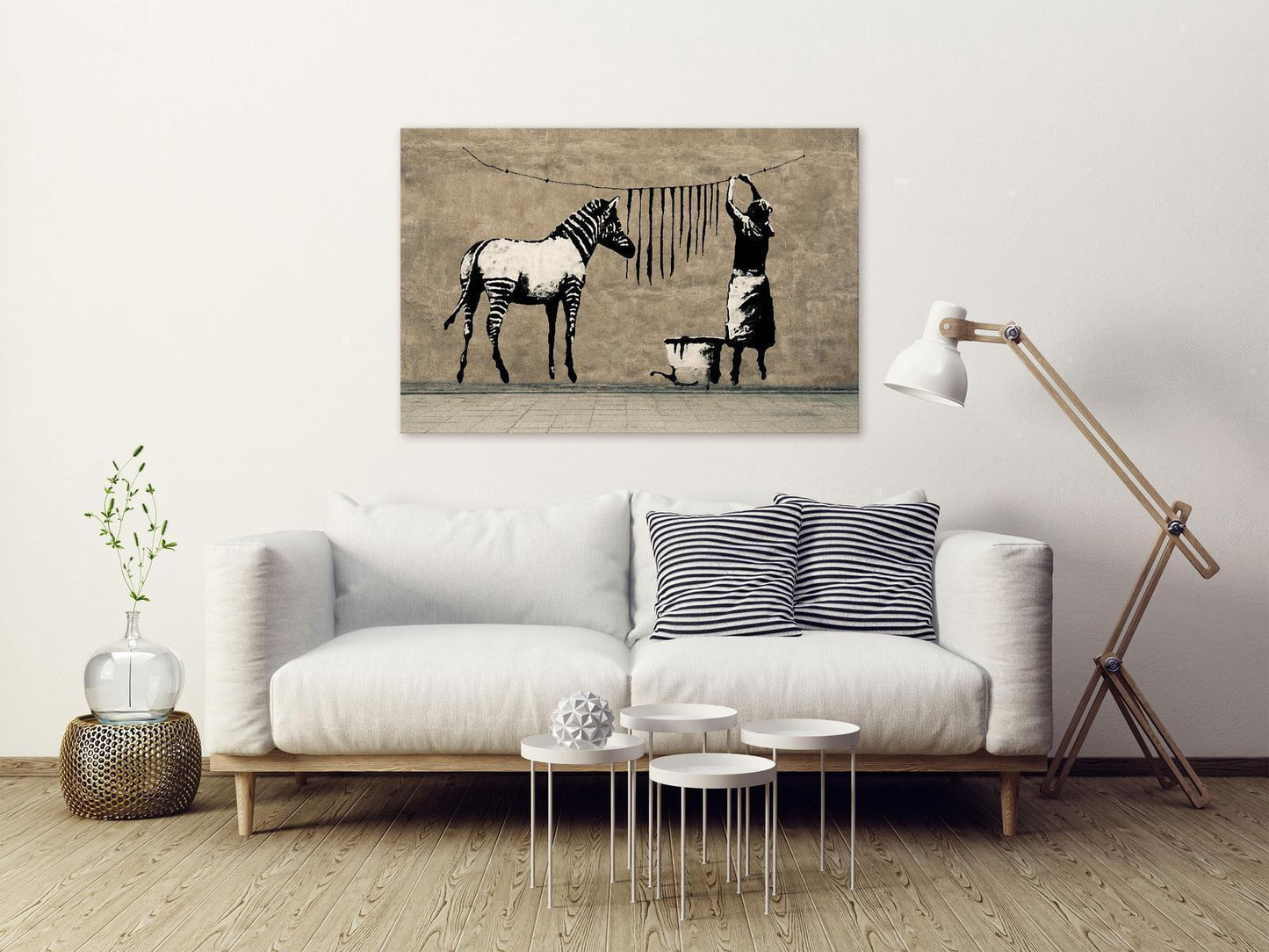 Leinwandbild „Banksy – Washing Zebra“ – Streetart auf Beton-Optik