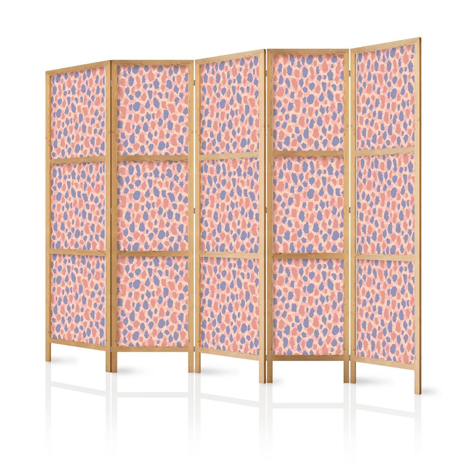 Japanischer Paravent - Giraffe Pattern - Colorful Animal Pattern in Blue-Pink Spots Artgeist