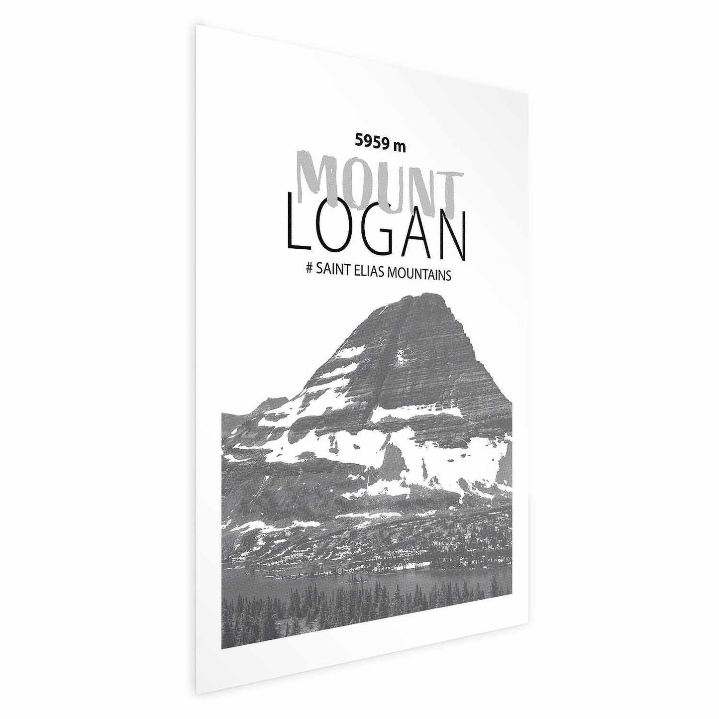 Poster - The majestic Mount Logan mountain peak, crown of mountains, mountain landscape
