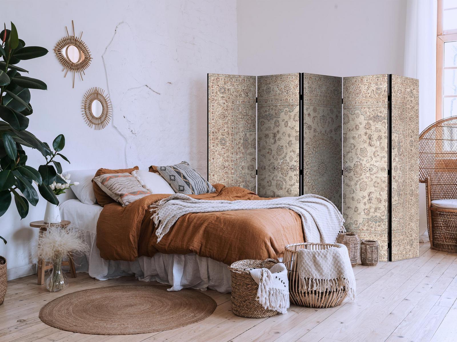 Paravent - Desert Nights - Ornamented Persian Carpet in Muted Colors Artgeist