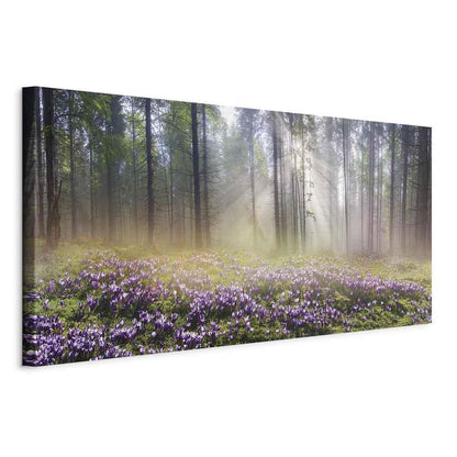 Wandbild Lila Blumenwiese – Stimmungsvolle Wanddeko mit Blumenmotiv