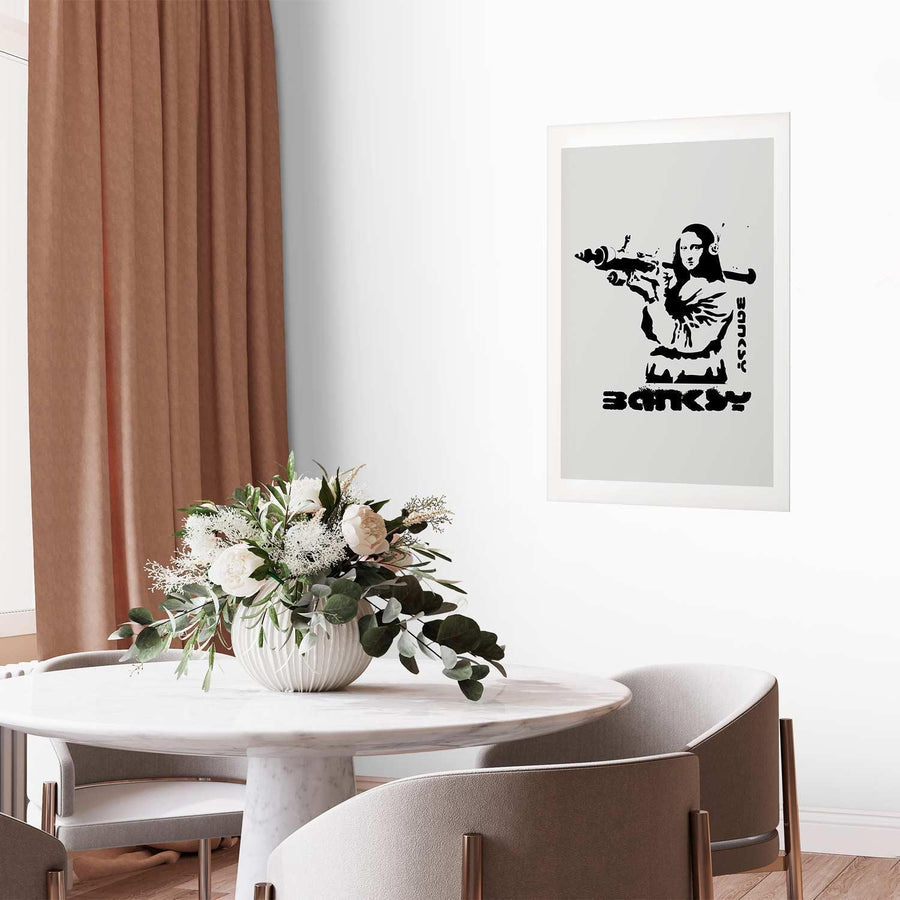 Poster - Mona Lisa with a Bazooka Artgeist