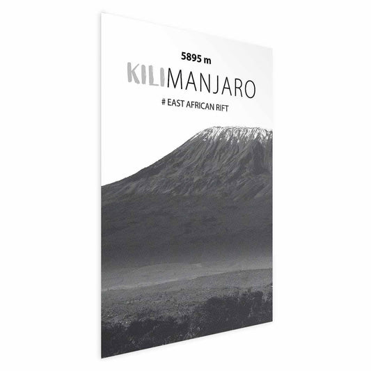 Poster - The majestic Kilimanjaro mountain peak, crown of mountains, mountain landscape