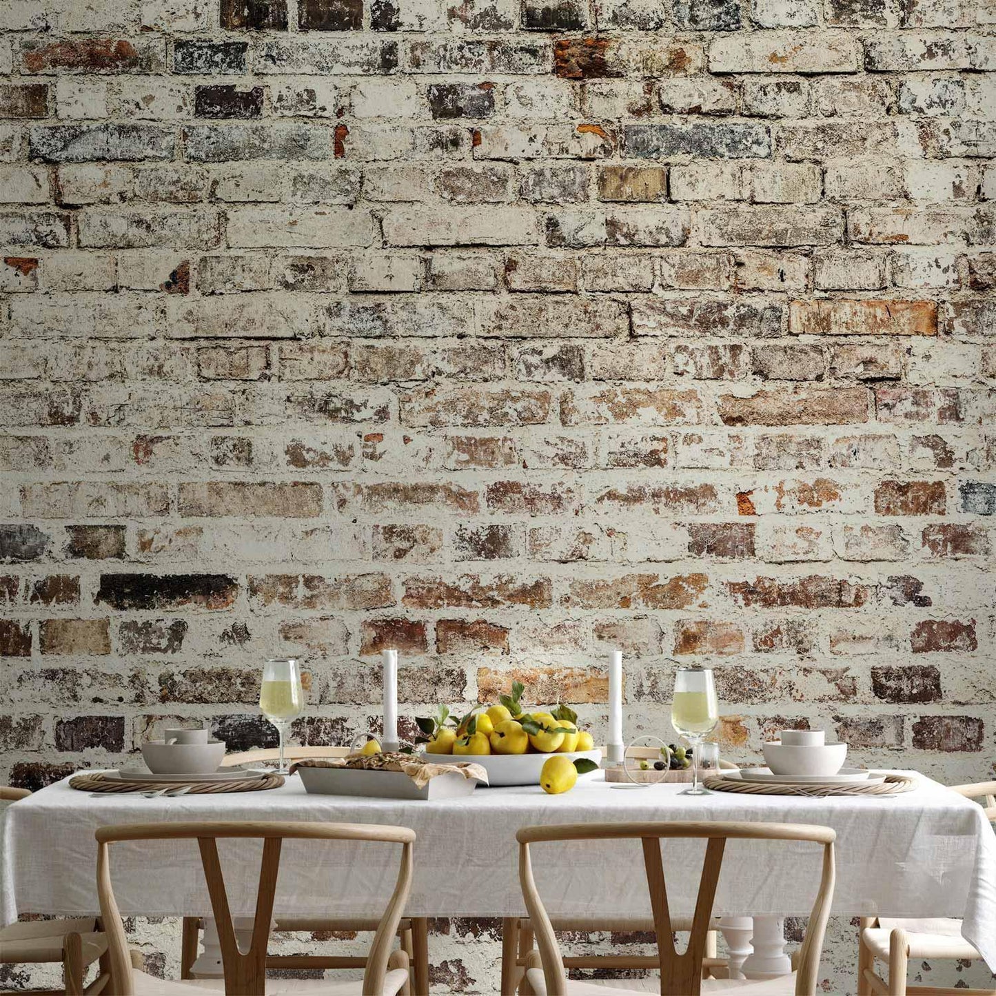 Wohnzimmer mit strukturierter Stein-Fototapete

