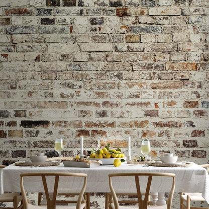 Wohnzimmer mit strukturierter Stein-Fototapete

