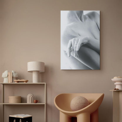 Leinwandbild - Feminine Delicacy (1 Part) Vertical