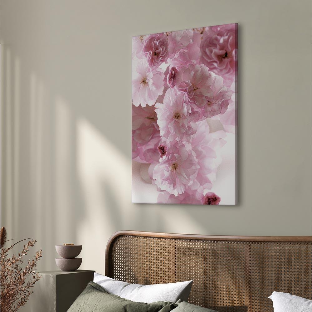 Leinwandbild - Flowery Glamour (1-part) - Flower Petals in Shades of Pink