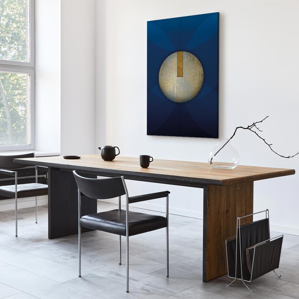 Leinwandbild - In the Shadow of Classic Blue (1-part) - Golden Circle in Abstraction