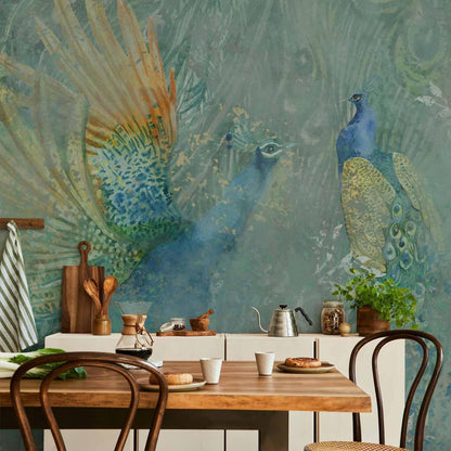 Fototapete „Peacocks Dancing“ – Majestätische Pfauen im eleganten Tanz Artgeist