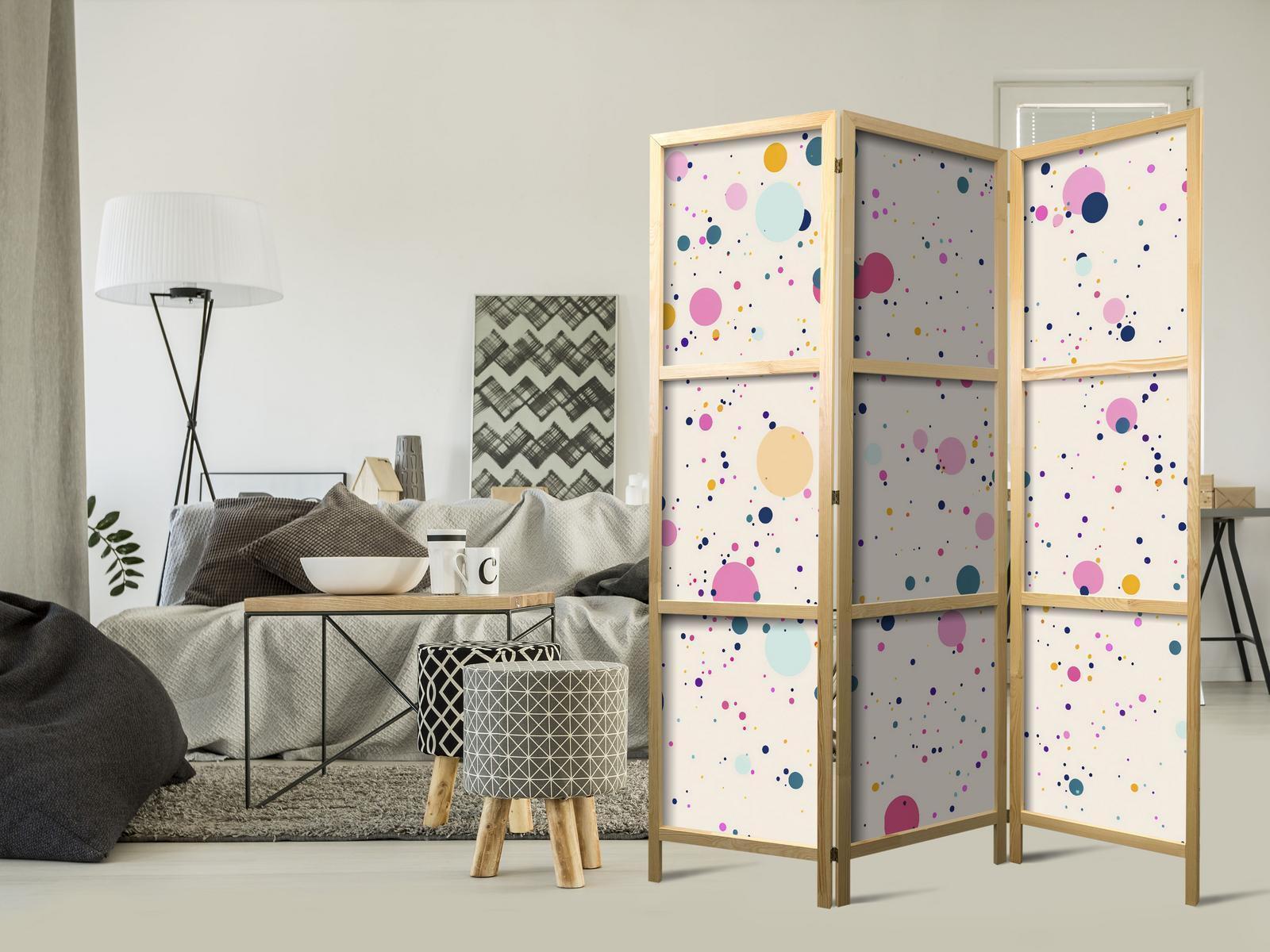 Japanischer Paravent - Dots - Spots and Splashes Multicolored - Cheerful Pattern on a Light Pink Background Artgeist