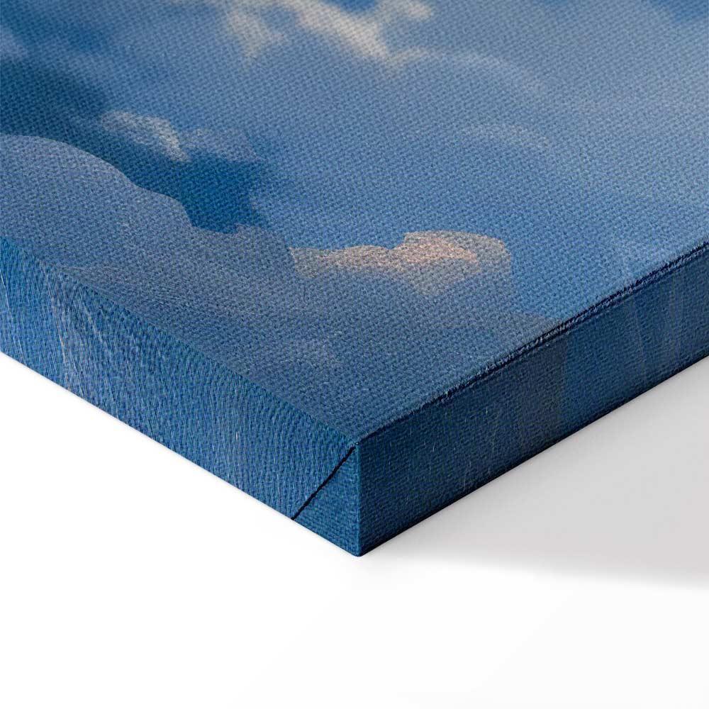 Leinwandbild - The Sun Revealing the Secrets of the Clouds: Spectacular Images in the Sky