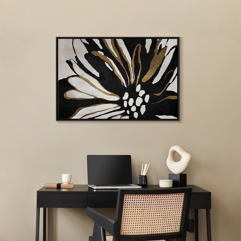 Leinwandbild - Flower of the Night (1 Part) Wide