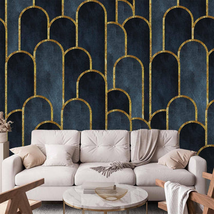 Fototapete Gold Navy Blau Muster im Wohnzimmer - Luxuriöse Art Deco Akzentwand