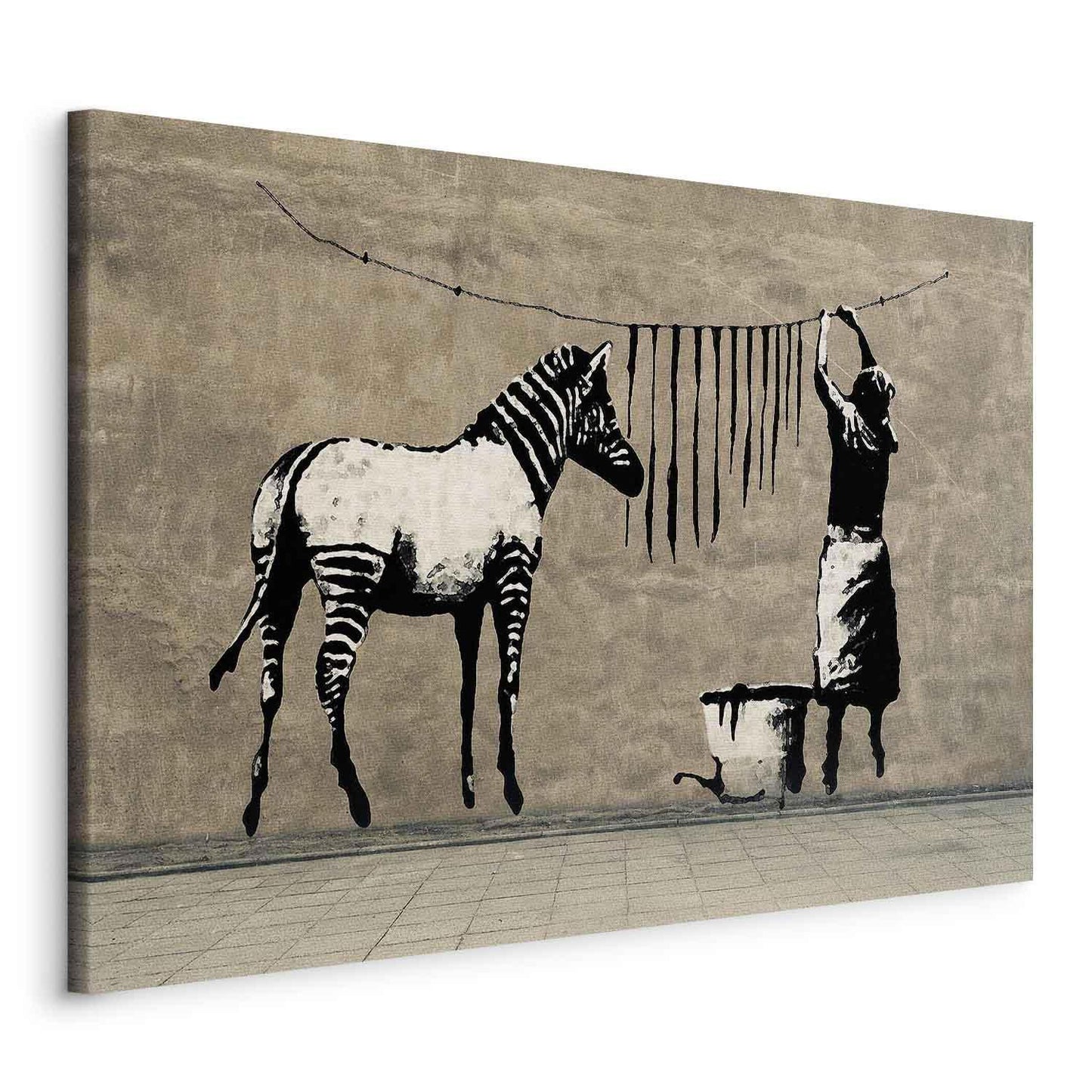 Leinwandbild „Banksy – Washing Zebra“ – Streetart auf Beton-Optik
