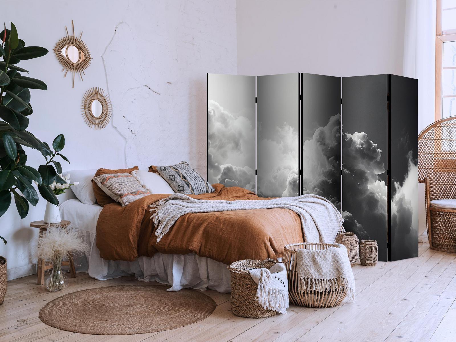 Paravent - Extraordinary Phenomenon: The Sun Illuminating Dark Clouds Artgeist