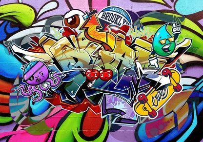 Dekorative Tapete im Retro-Look mit Schilder-Collage

