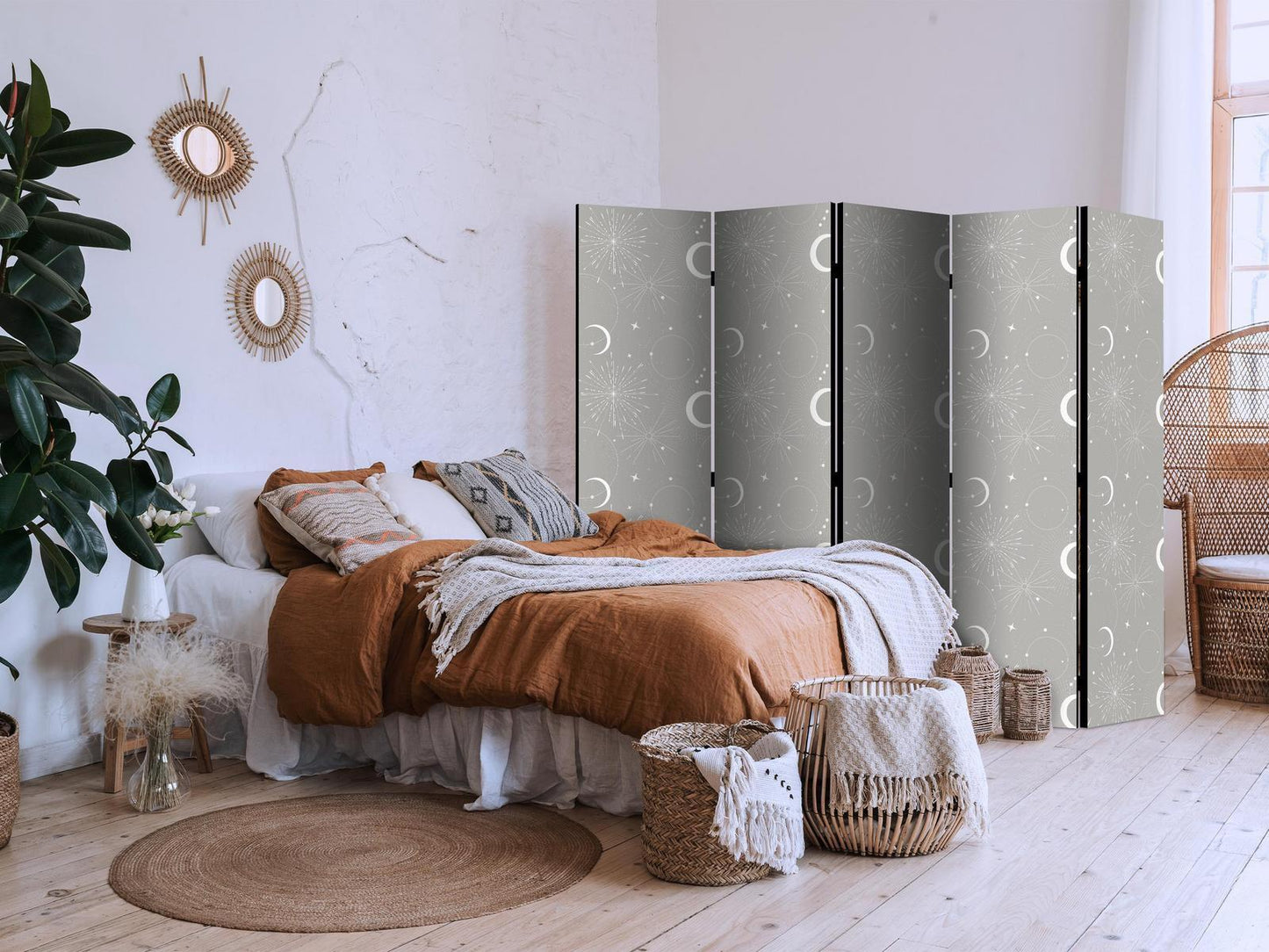Paravent - Cosmic Fireworks - Elegant Pattern with Moons and Stars on a Gray Background Artgeist