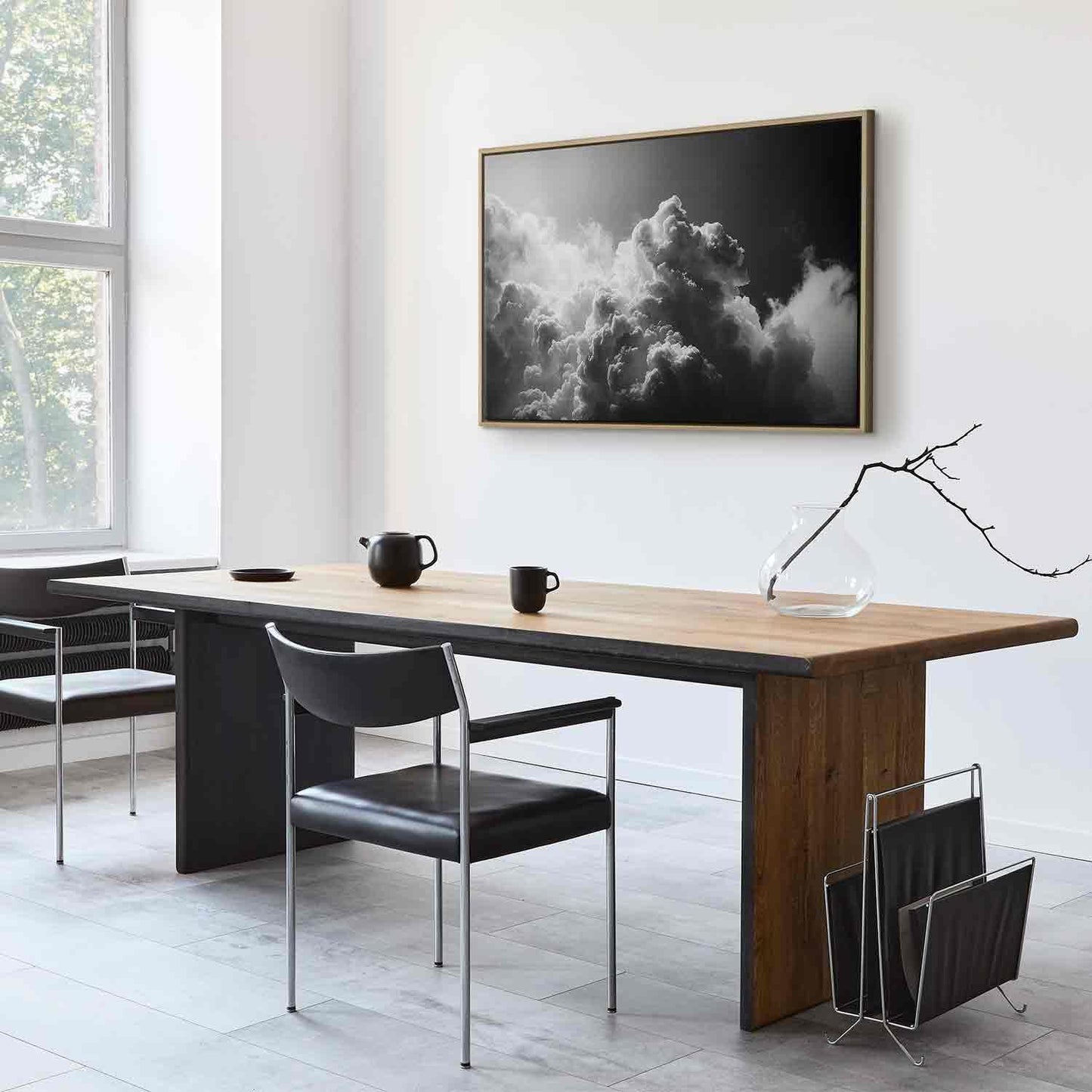 Leinwandbild - Extraordinary Phenomenon: The Sun Illuminating Dark Clouds Artgeist