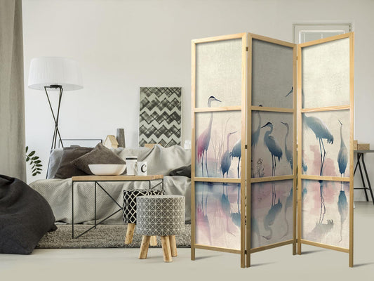 Japanischer Paravent - Birds by the lake – herons painted in watercolours in delicate grey and pink colours