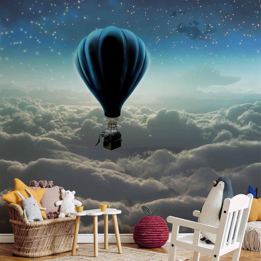 Fototapete „Sternenfahrt“ – Ballonreise mit Elefant über den Wolken