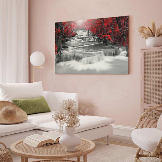 Nahaufnahme Leinwandbild Rote Gedankenkaskade - Abstrakte Wasserfall-Kunst für Wohnzimmer