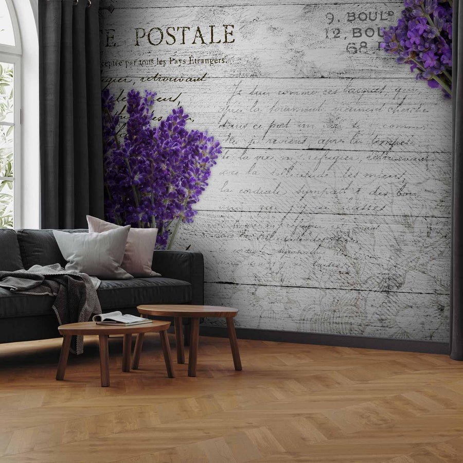 Fototapete „Lavendel-Postkarte – Provence-Flair für Ihr Zuhause“