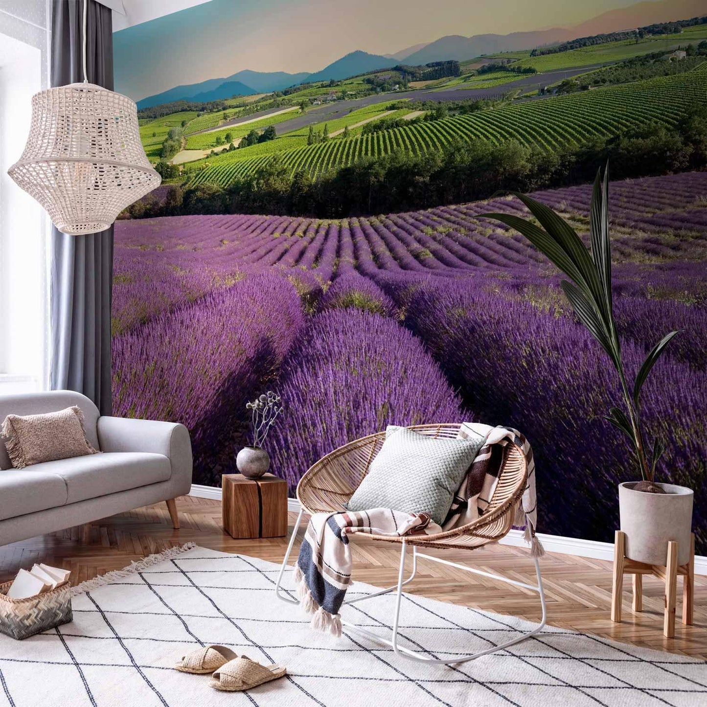 Fototapete Lavendelfeld – Ruhige Naturkulisse in Violetttönen