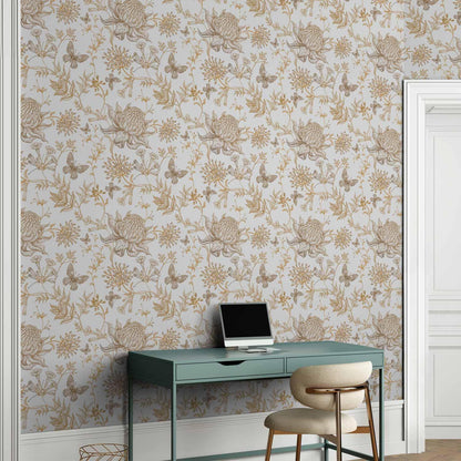 Tapete - Beige flowers and butterflies on white background