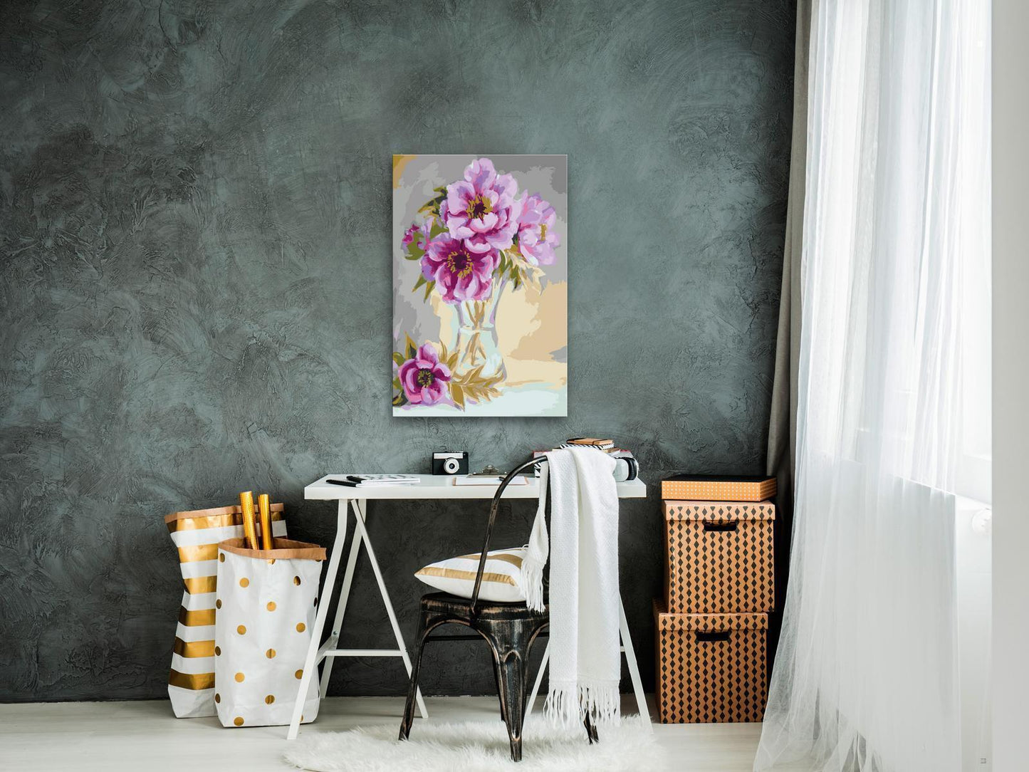 Blumen in einer Vase Wandbild zum Ausmalen - Klassisches Stillleben Motiv mit nummerierten Feldern für entspannende Kreativität