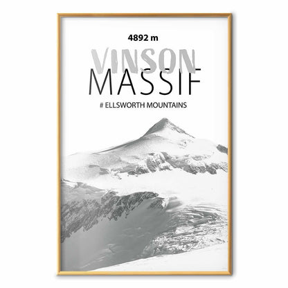 Poster - The majestic Vinson Massif mountain peak, crown of mountains, mountain landscape