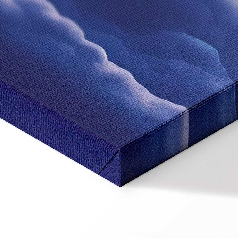 Leinwandbild - Night Concert in the Mountains: Clouds Illuminated by the Last Rays of the Sun