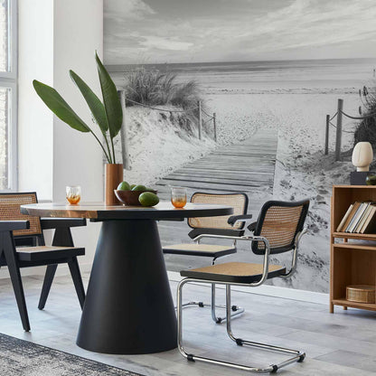 Fototapete - On the beach - black and white