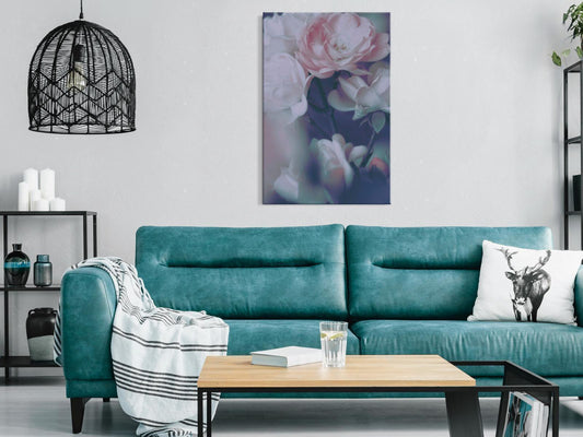 Leinwandbild Morgendliche Rosen – Elegantes Blumenmotiv im Hochformat